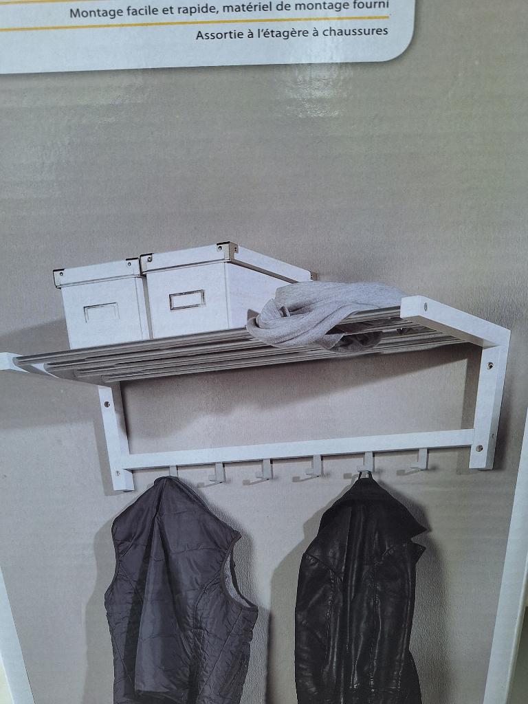 kledingrekje, Enlèvement