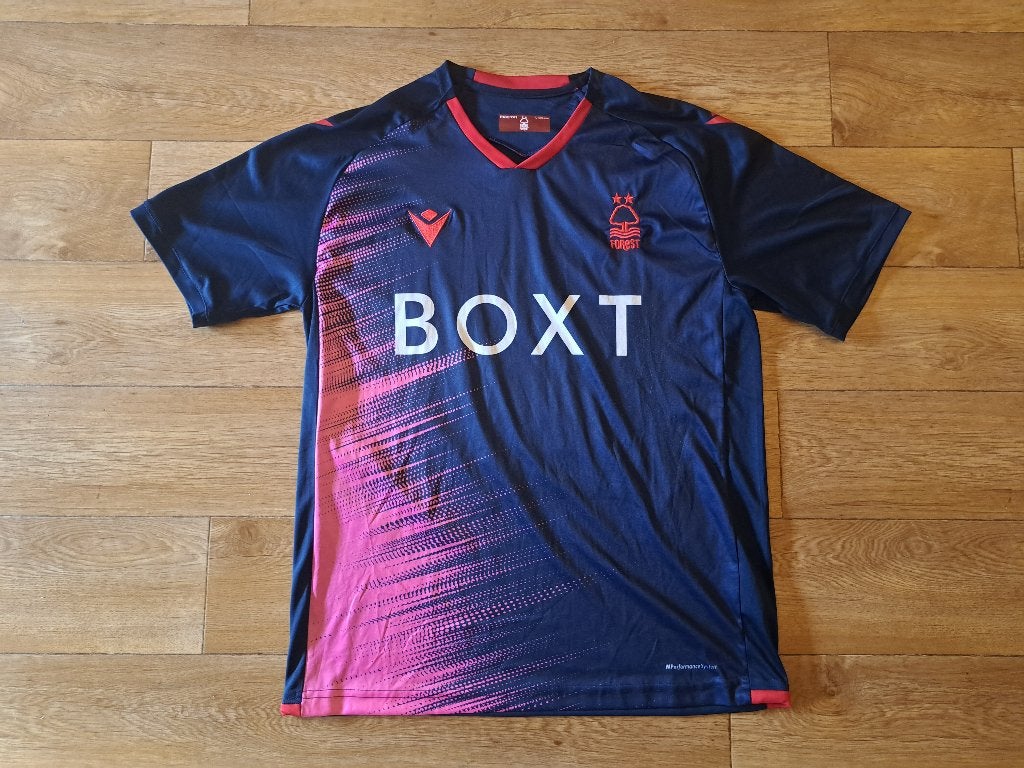 Maillot de football Nottingham Forest #33 Taylor, Taille L, Enlèvement ou Envoi, Comme neuf, Maillot