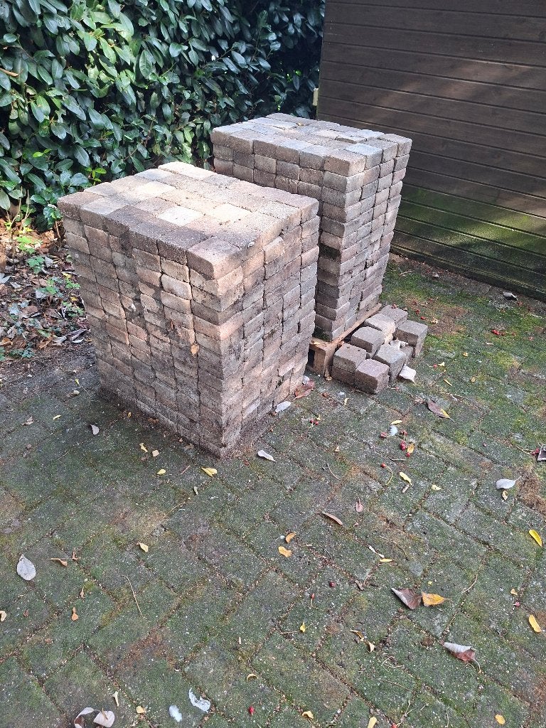 Klinkers 10cmx10cm - zo'n 786 stuks, Tuin en Terras, Ophalen, Gebruikt, Klinkers, 5 tot 10 m²