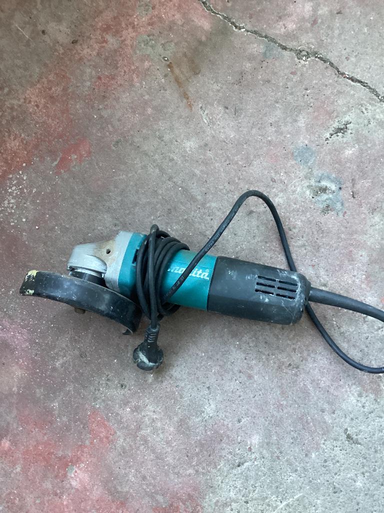 Slijpschijf makita, Ophalen