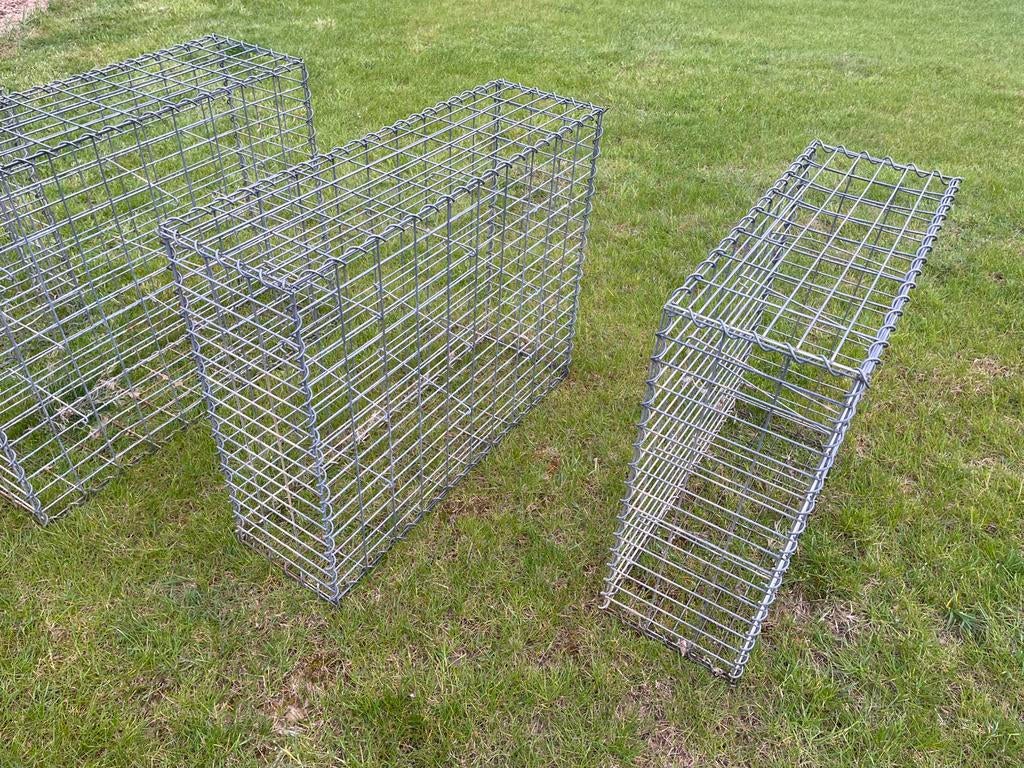 Steenkorven 80 H x 100 L x 30 B ( 9 stuks) 50 mm maasweidte, Ophalen, Zo goed als nieuw