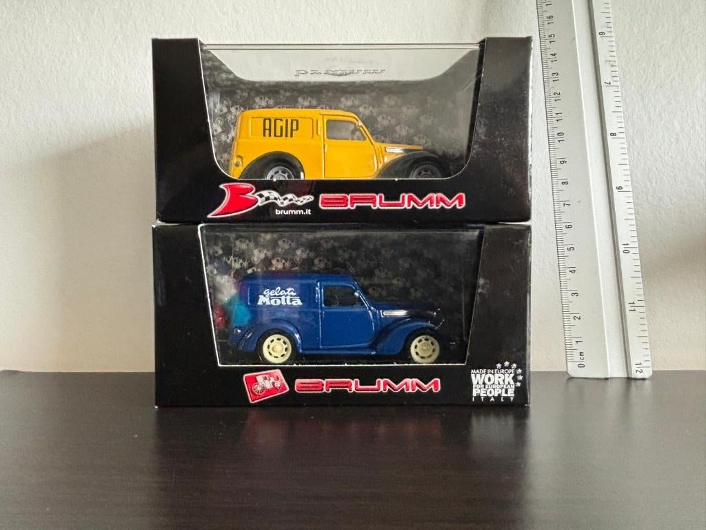 Prachtige set van 2 Brumm Fiat 1100 Furgone modellen, Ophalen of Verzenden, Zo goed als nieuw, Auto, Overige merken
