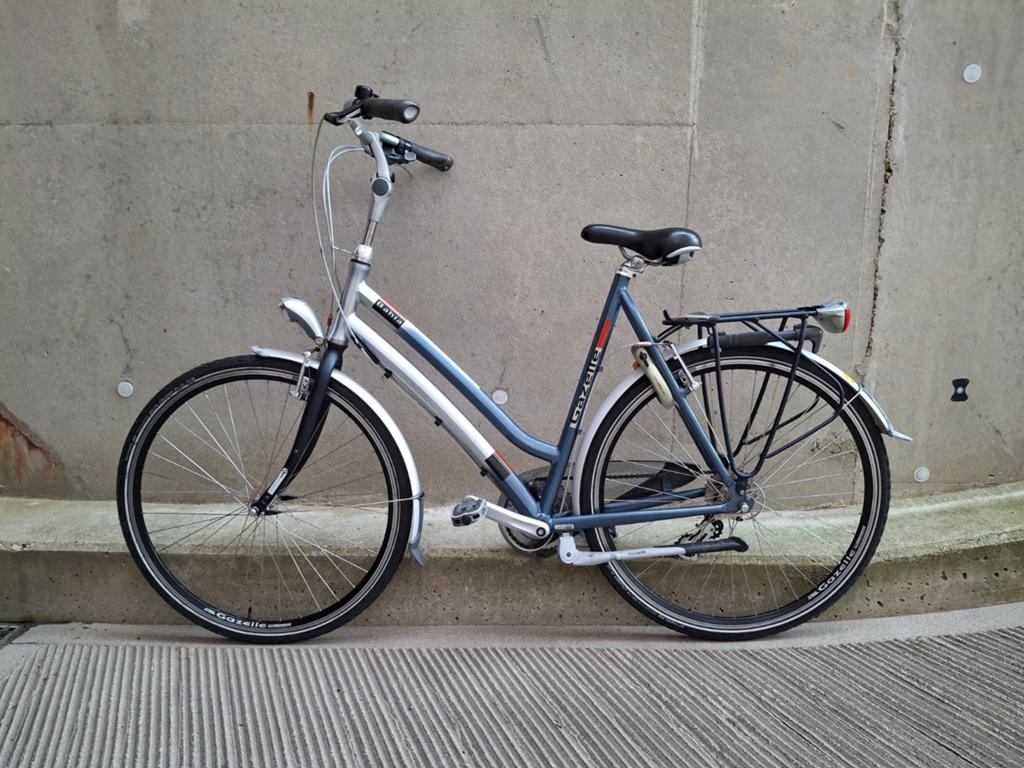 Damesfiets Gazelle volledig in orde ( grotere maat  ), Fietsen en Brommers, Ophalen, Gazelle, Versnellingen