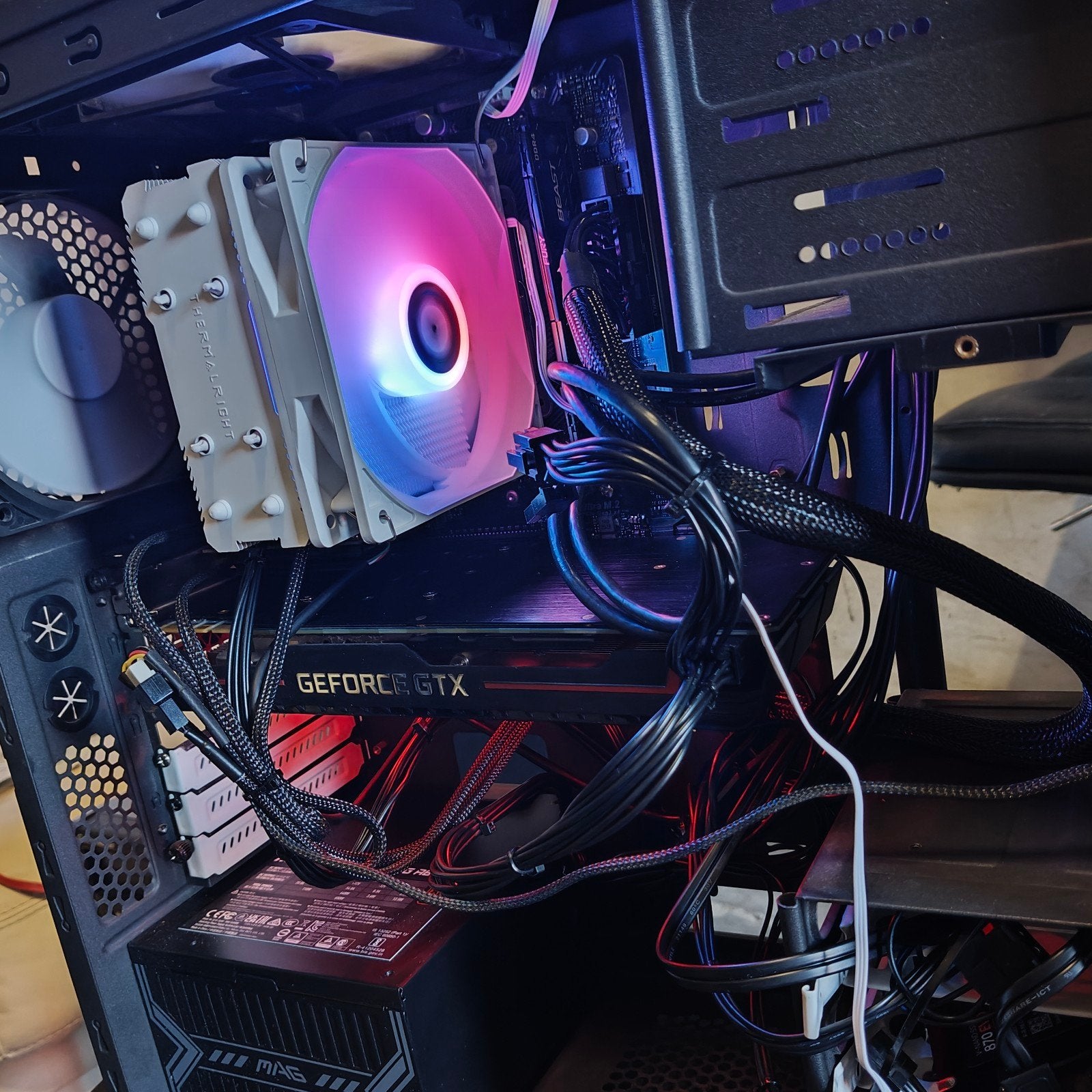 PC Gaming AMD Ryzen 5, 1 TB SSD , 8 GB DDR4, GTX 1080 8G, Computers en Software, Computerkoelers, Ophalen of Verzenden