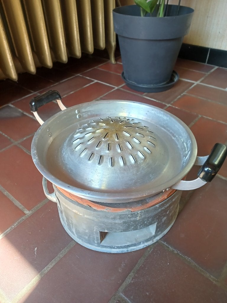 thaise pick nick barbeque, Tuin en Terras, Ophalen, Zo goed als nieuw