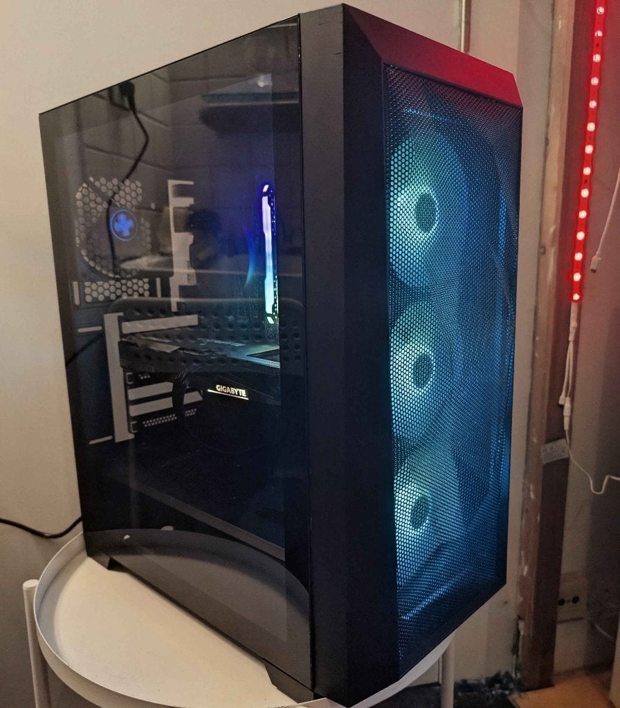 PC de jeu RTX 3060 RGB - Ryzen 7 2700, 16 Go de RAM, Neuf, AMD Ryzen 7, NVIDIA, AMD Ryzen 7, Gaming