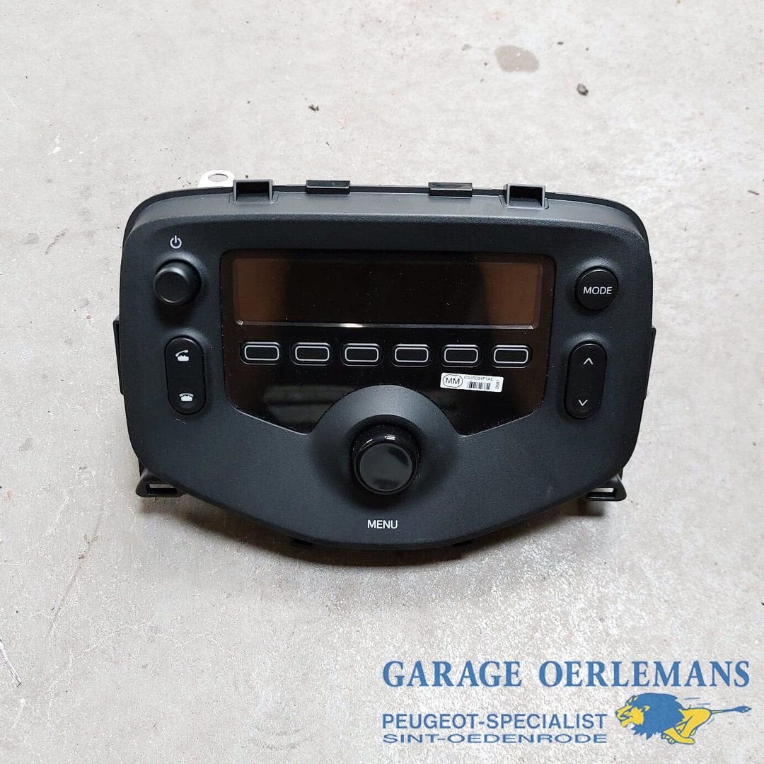 radio peugeot 108 861200H050, Autos : Divers, Autoradios, -, Utilisé, -, -