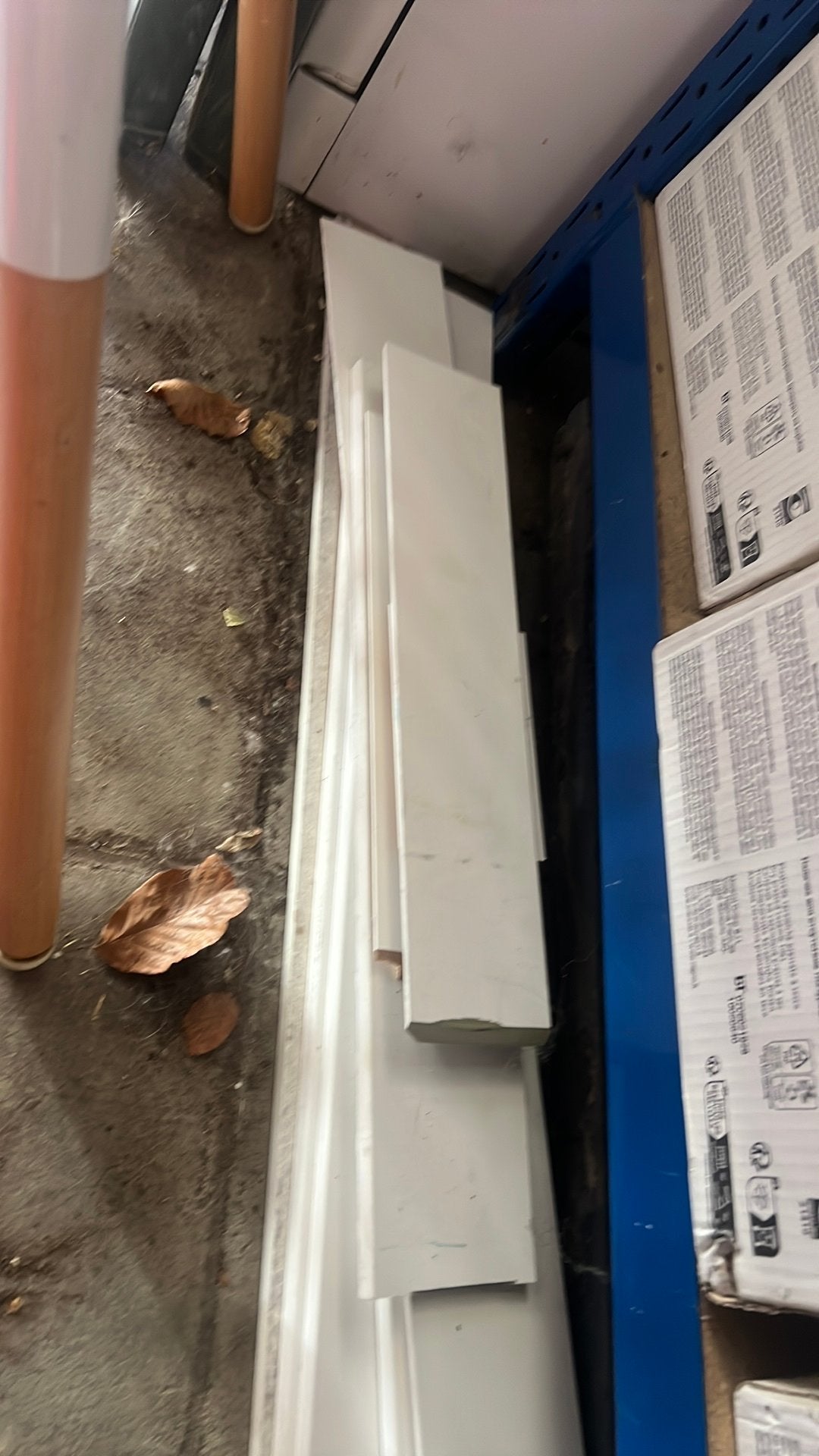 plinten wit, Doe-het-zelf en Bouw, Plinten en Afwerking, Ophalen, Zo goed als nieuw, Plinten