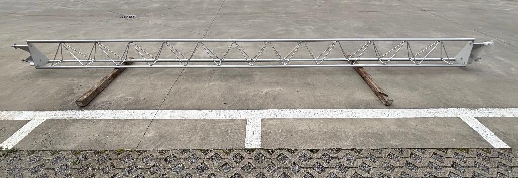 Driehoek Truss, Ophalen, Zo goed als nieuw