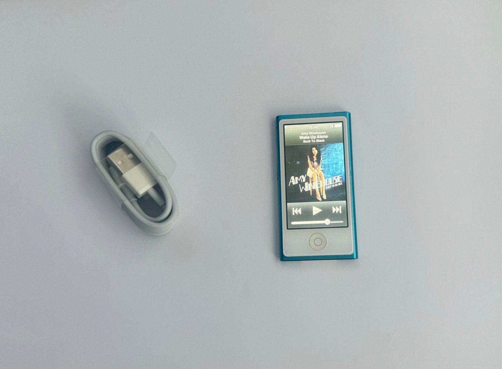 ipod nano 16gb bleu derniere generation, TV, Hi-fi & Vidéo, Lecteurs Mp3 | Apple iPod, Enlèvement ou Envoi, Bleu, Nano, Avec radio