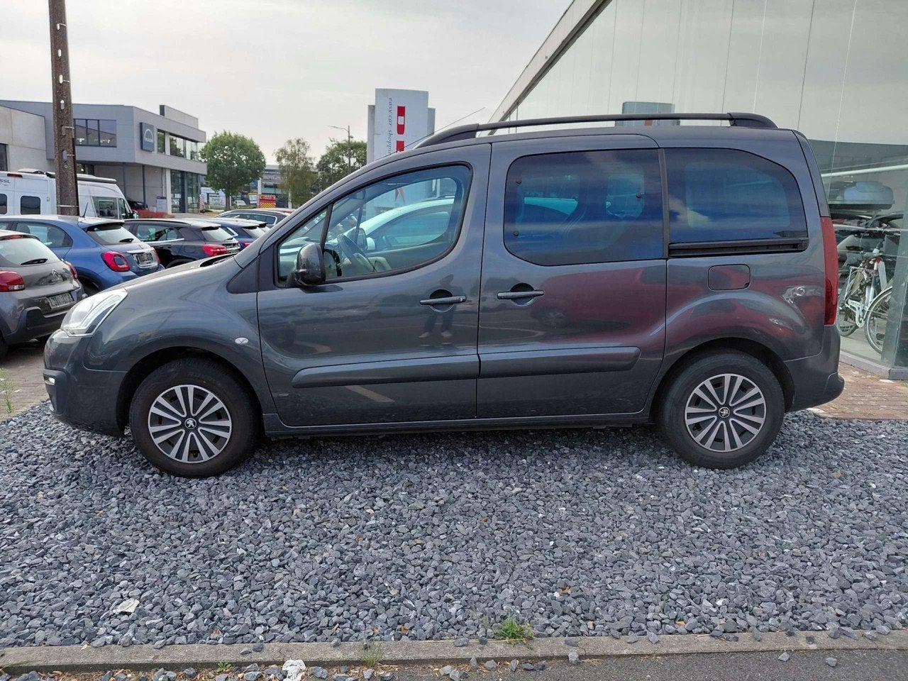 Peugeot Partner Active (bj 2017), Auto's, Voorwielaandrijving, Stof, Gebruikt, Euro 6