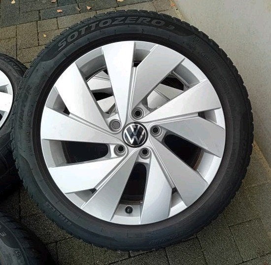 Winterbanden velgen alu VW Golf 5 6 7 8 5x112 17inch 5mm ❄️, Autos : Pièces & Accessoires, Pneus & Jantes, Pneus et Jantes, Pneus hiver