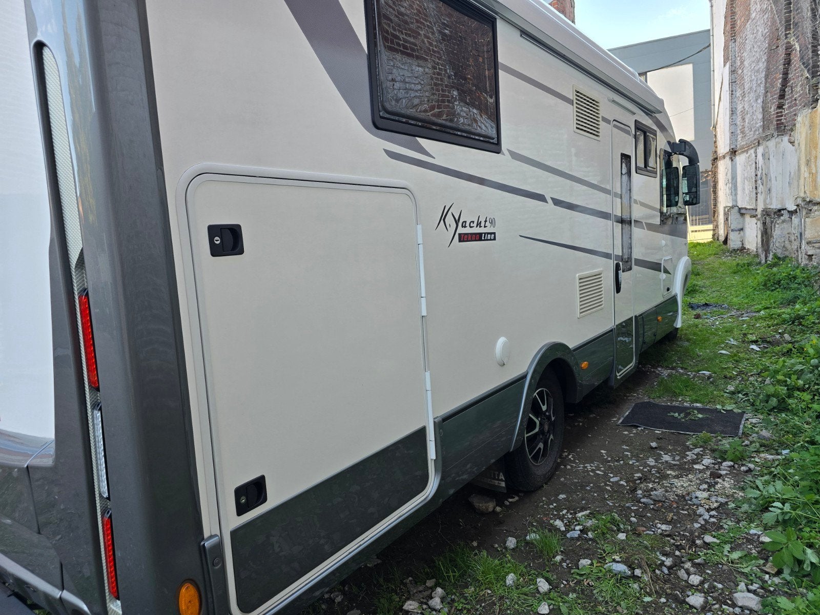 A vendre camping car intégral Mobilvetta, Caravans en Kamperen, Fiat, Particulier, Caméra de recul, Raamblindering