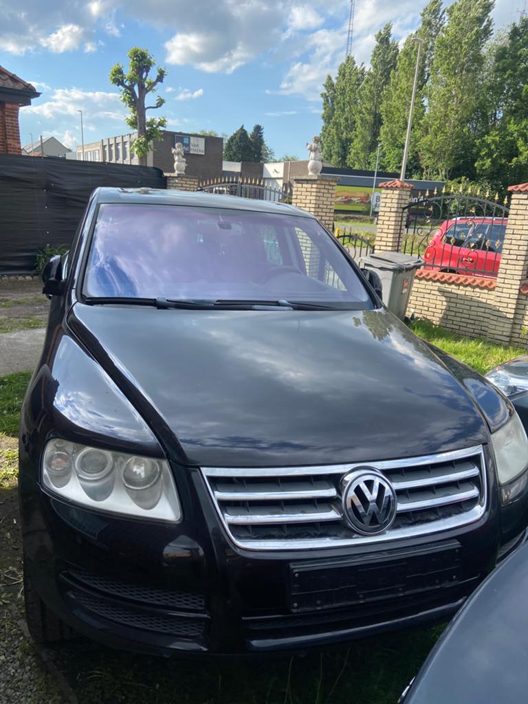 Volkswagen Touareg 3.2 benzine 2004bj 260000km, Auto's, Volkswagen, Bedrijf, Touareg, Te koop, Benzine