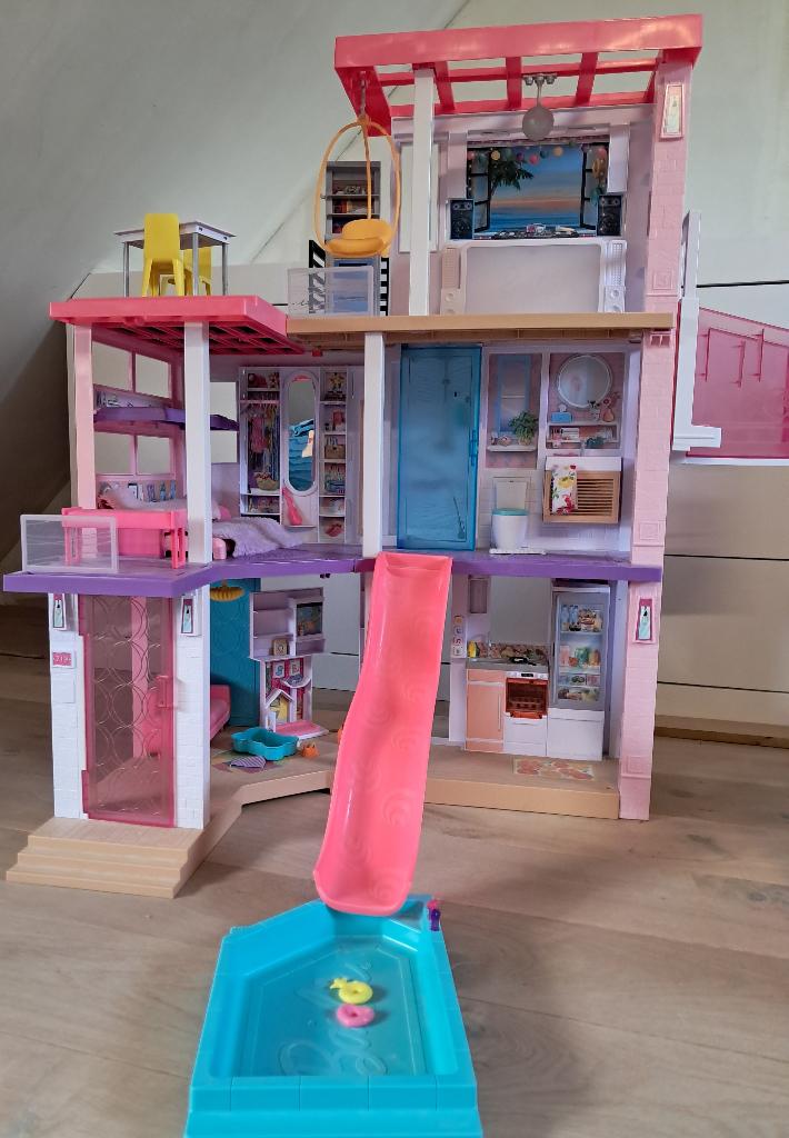 Barbie, Kinderen en Baby's, Speelgoed | Poppen, Ophalen, Zo goed als nieuw, Barbie