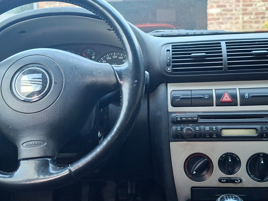 SEAT Leon 1.9 TDI (Mk1) – 400.000 km – CT OK (09/2027), Leon, Diesel, Particulier, Zilver of Grijs