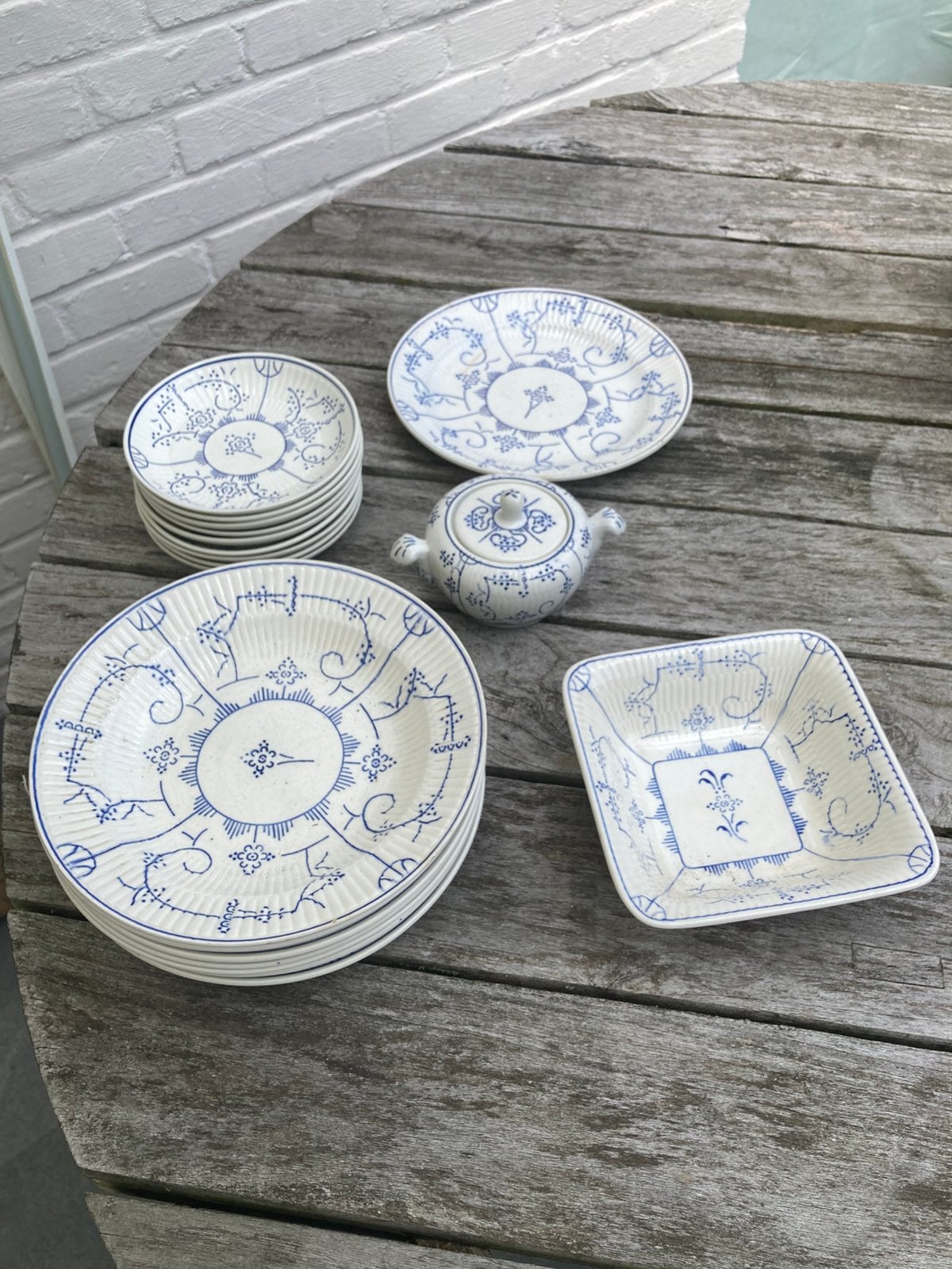Lot Boch Frères / Royal Boch Kopenhagen servies, Ophalen