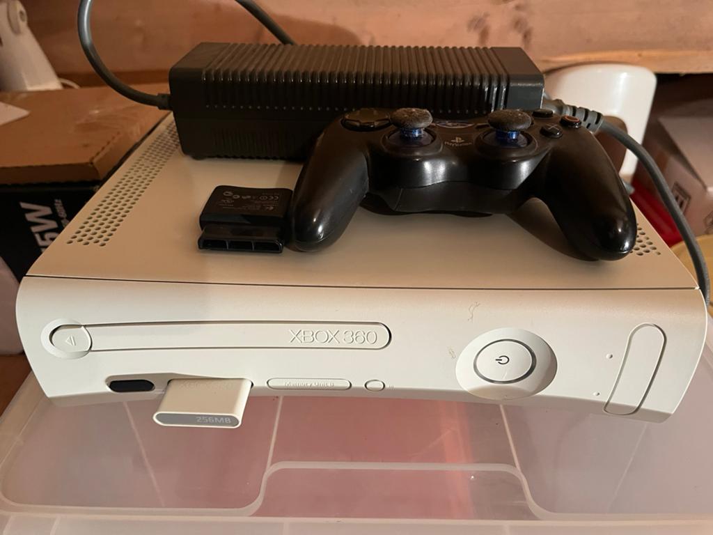 Xbox 360 met games, Ophalen, Met games, Zo goed als nieuw, 360 Arcade of Core