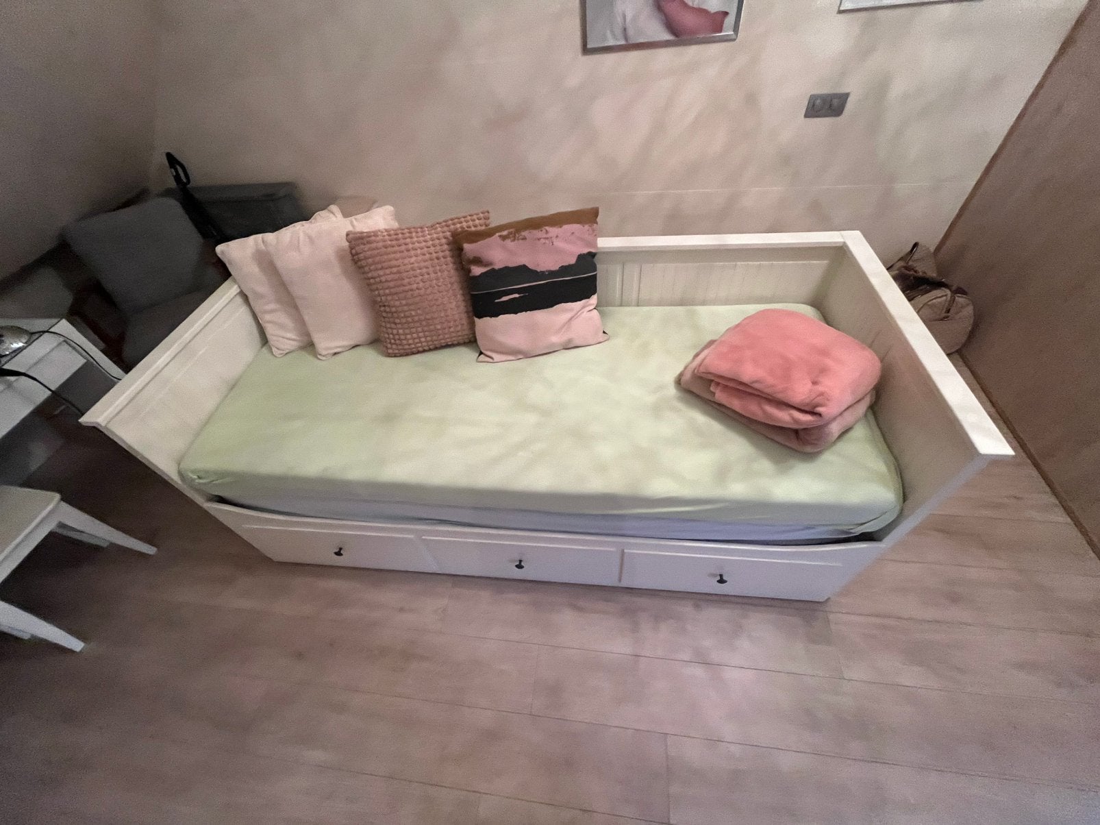 HEMNES bedbank met 3 lades, Ophalen, Gebruikt, Wit, Tweepersoons