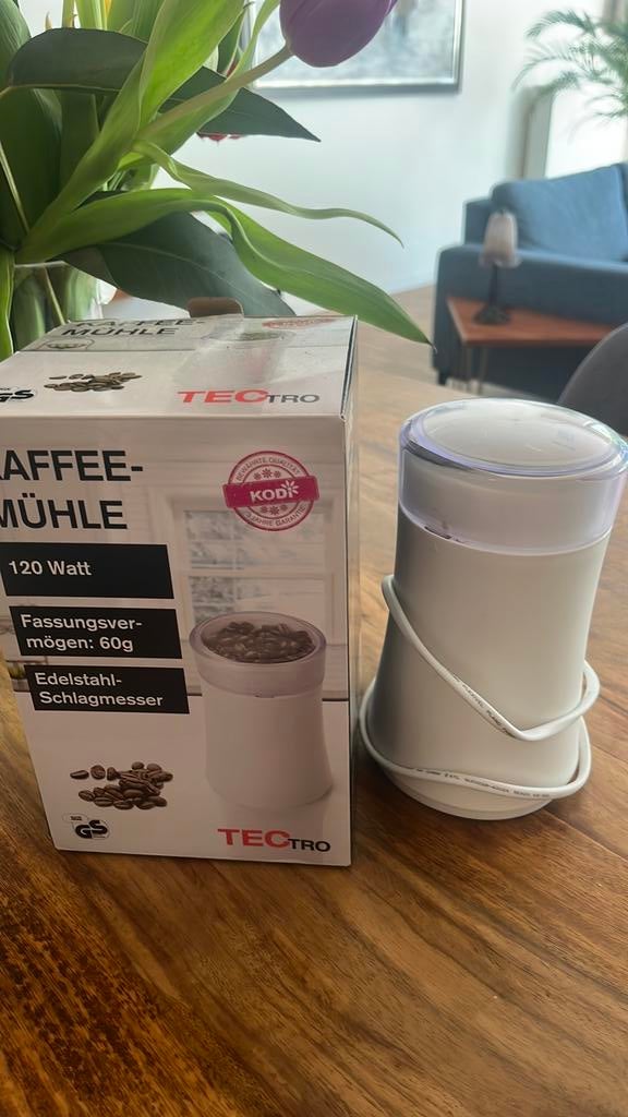 Elektrische koffiemolen – zo goed als nieuw, Elektronische apparatuur, Ophalen, Zo goed als nieuw, Koffiebonen