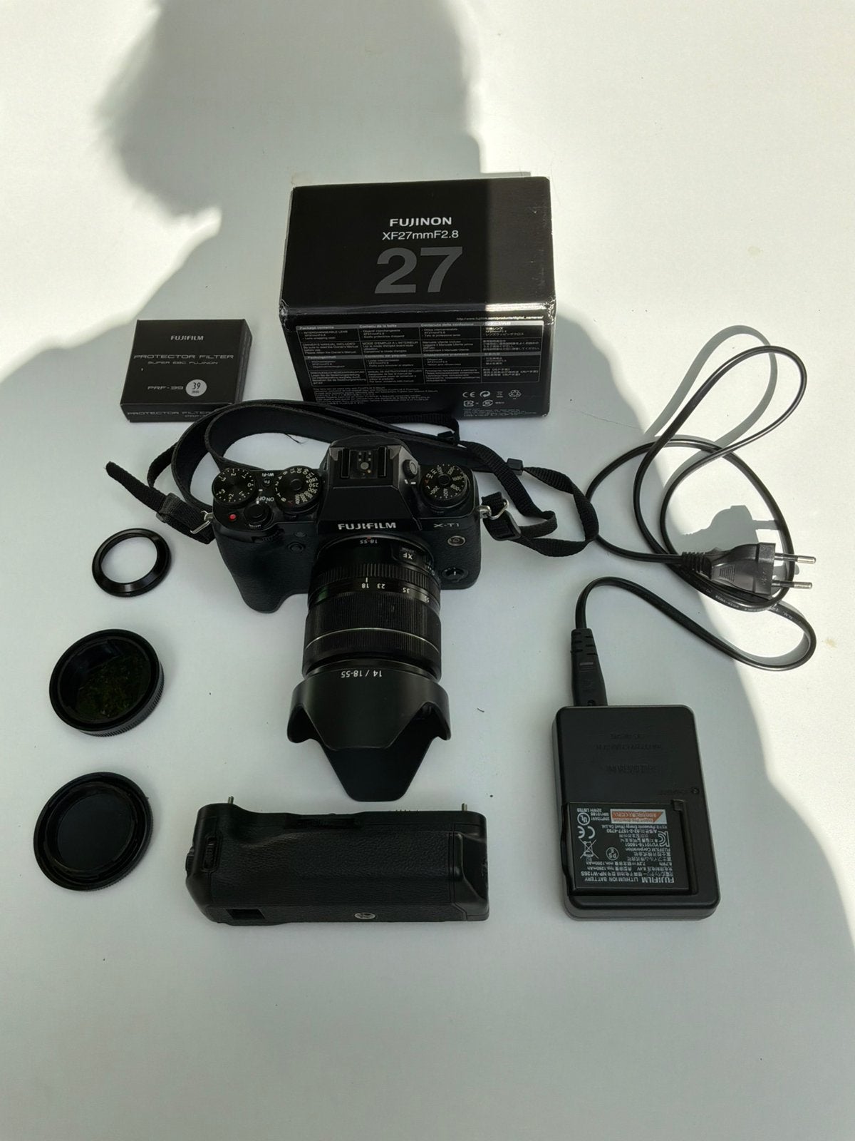 Boîtier Fujifilm XT -1 avec objectifs et accessoires, Enlèvement