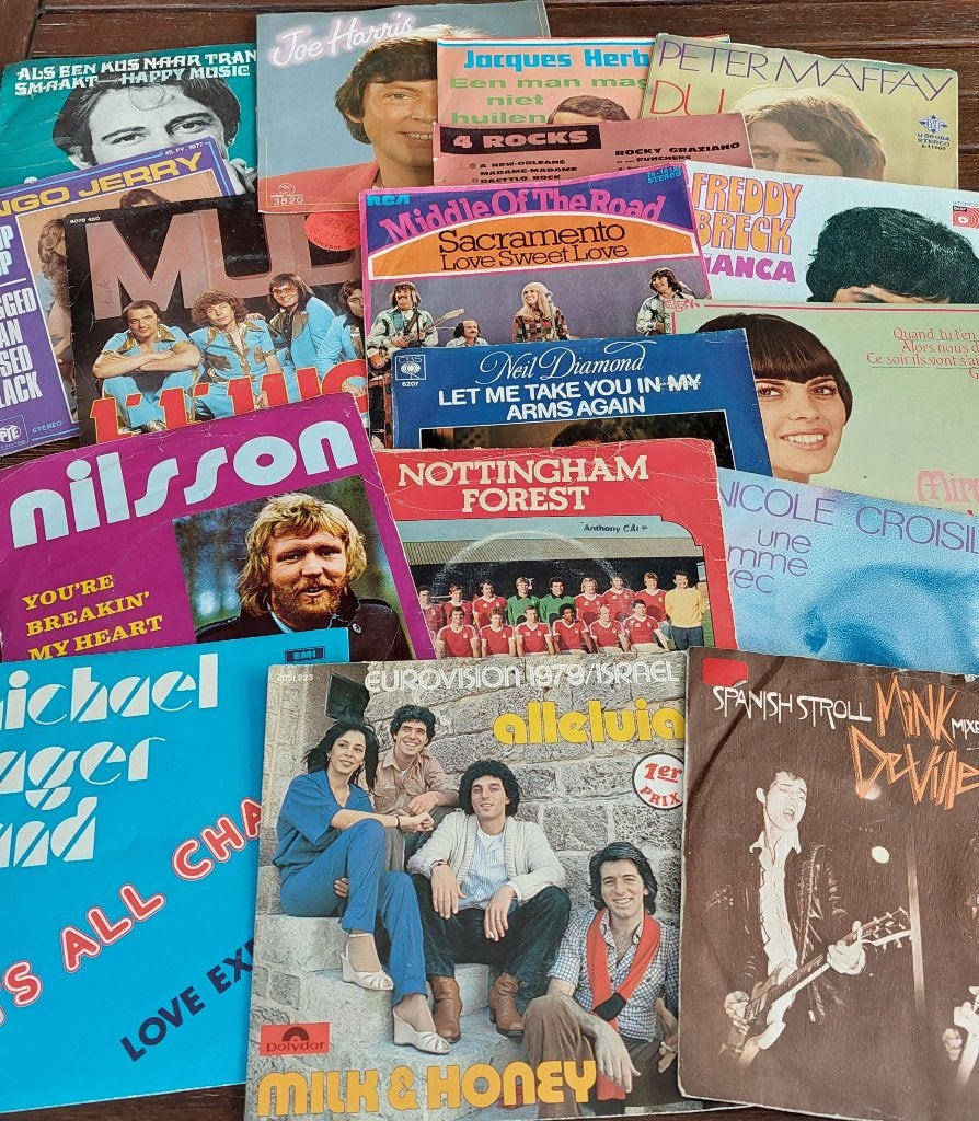 Singles vinyl, Enlèvement, Single