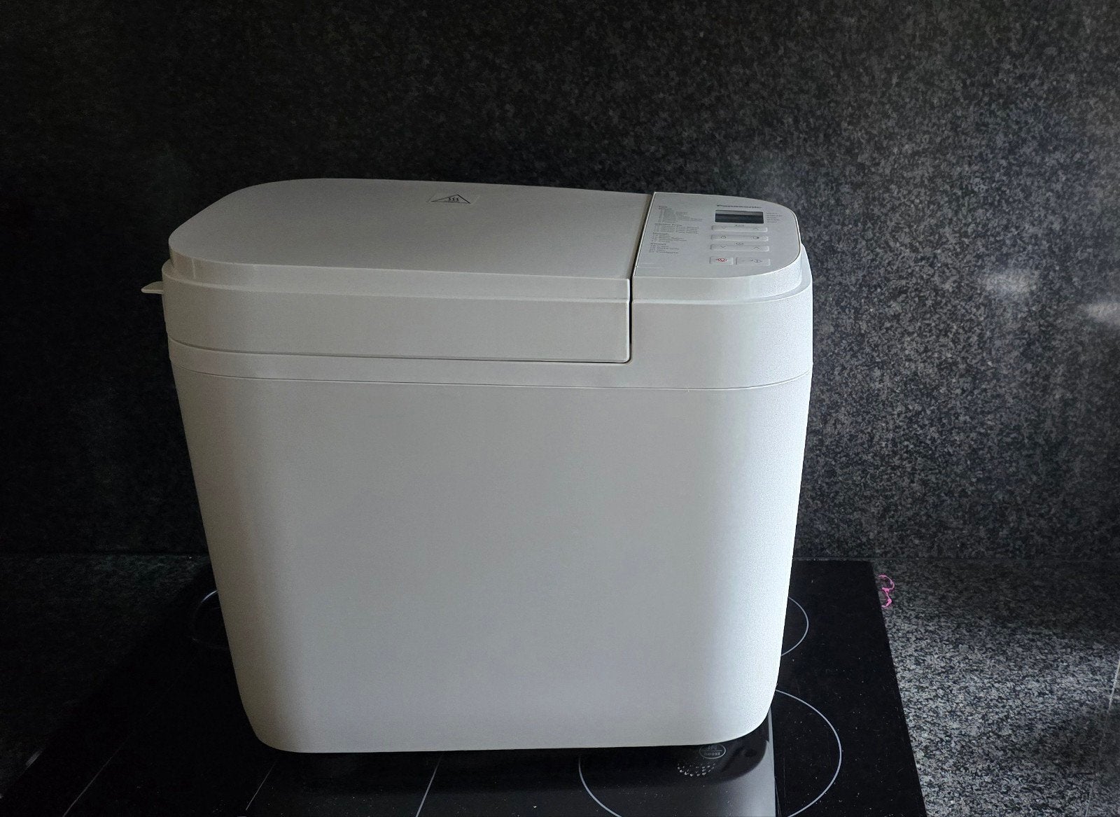 broodbakmachine PANASONIC, Elektronische apparatuur, Meer dan 10 programma's, 800 tot 1200 gram deeg, Zo goed als nieuw, Ophalen