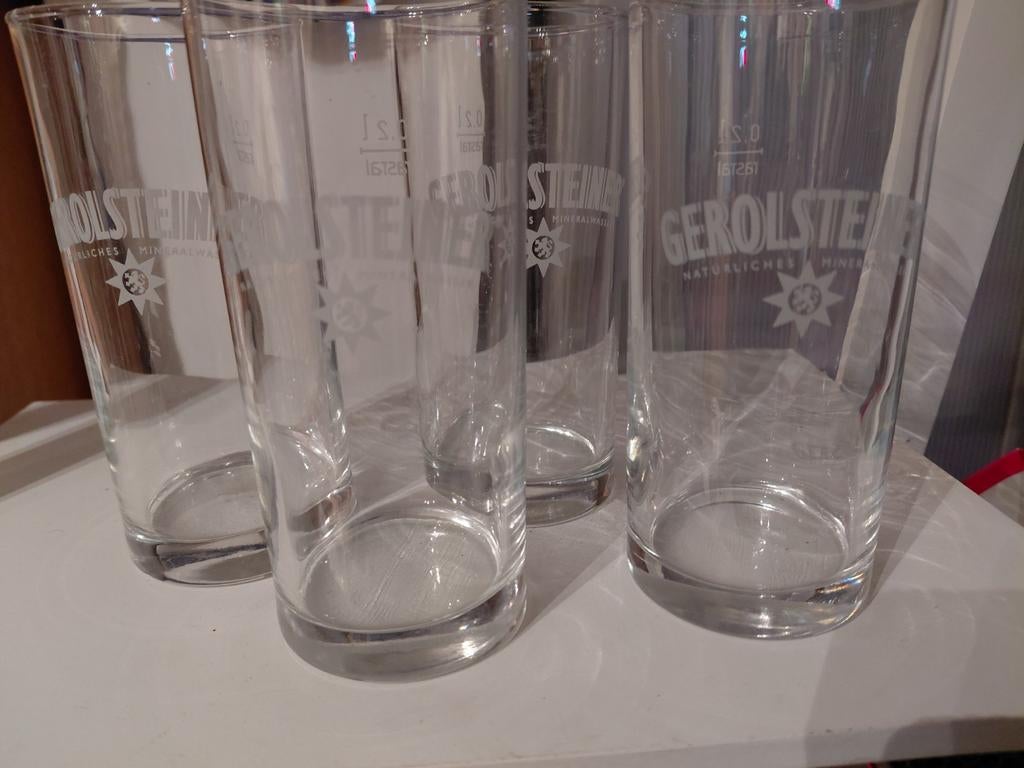 4 x gerolsteiner, Ophalen