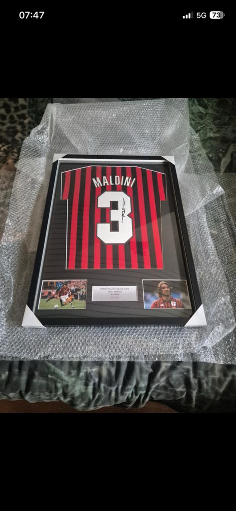 Gesigneerd truitje van paolo maldini, Verzamelen, Ophalen, Zo goed als nieuw