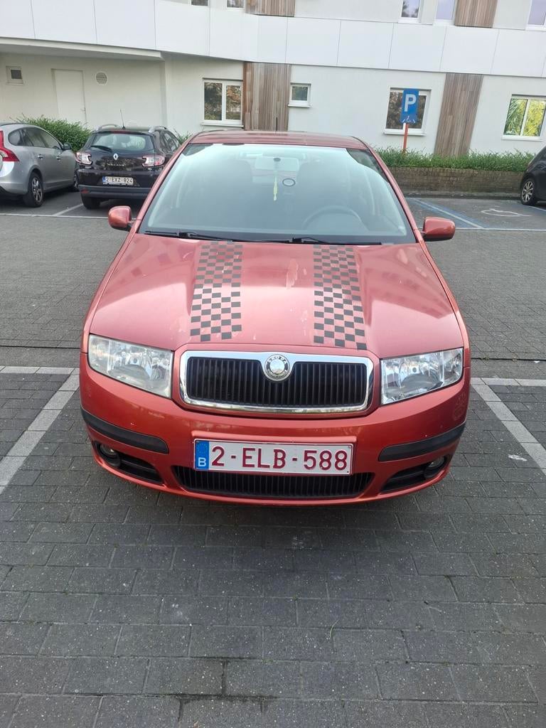 Skoda Fabia 2006 automatique 1.4 essence, Achat, Entreprise, Carnet d'entretien, Autres couleurs