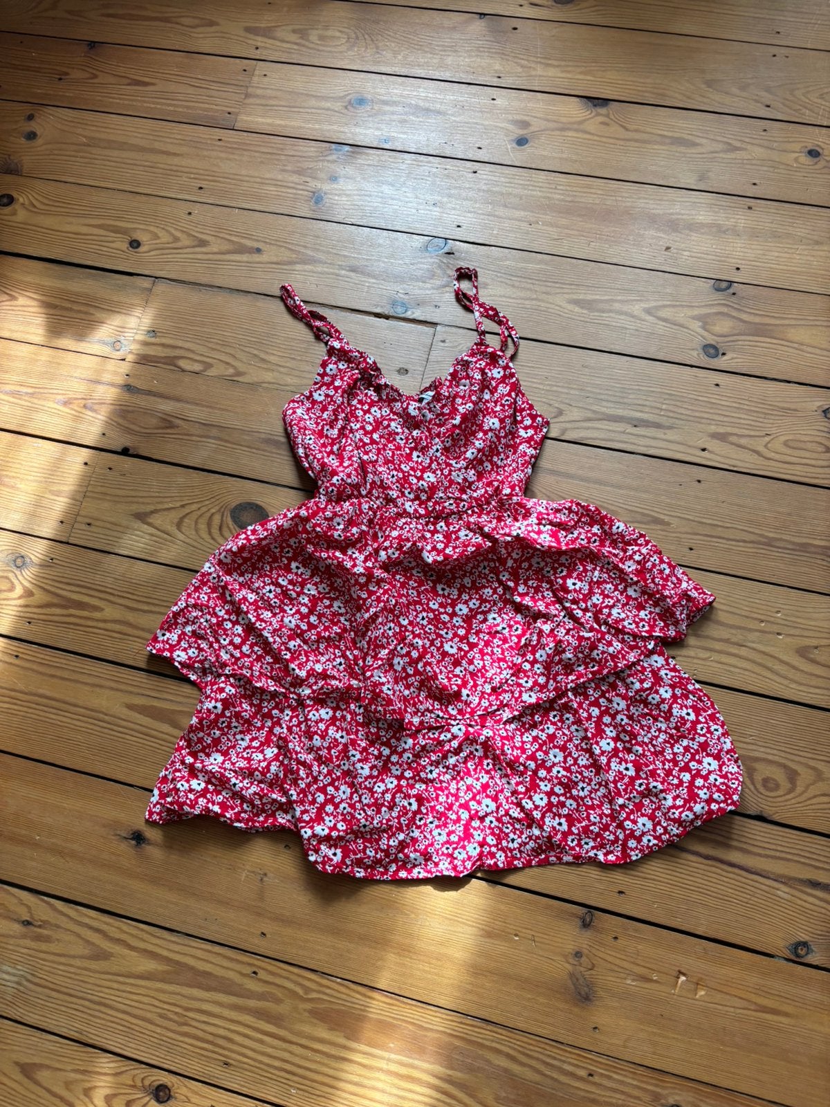 Robe d’été Subdued, Vêtements | Femmes, Rouge, Enlèvement ou Envoi, Porté, Au-dessus du genou