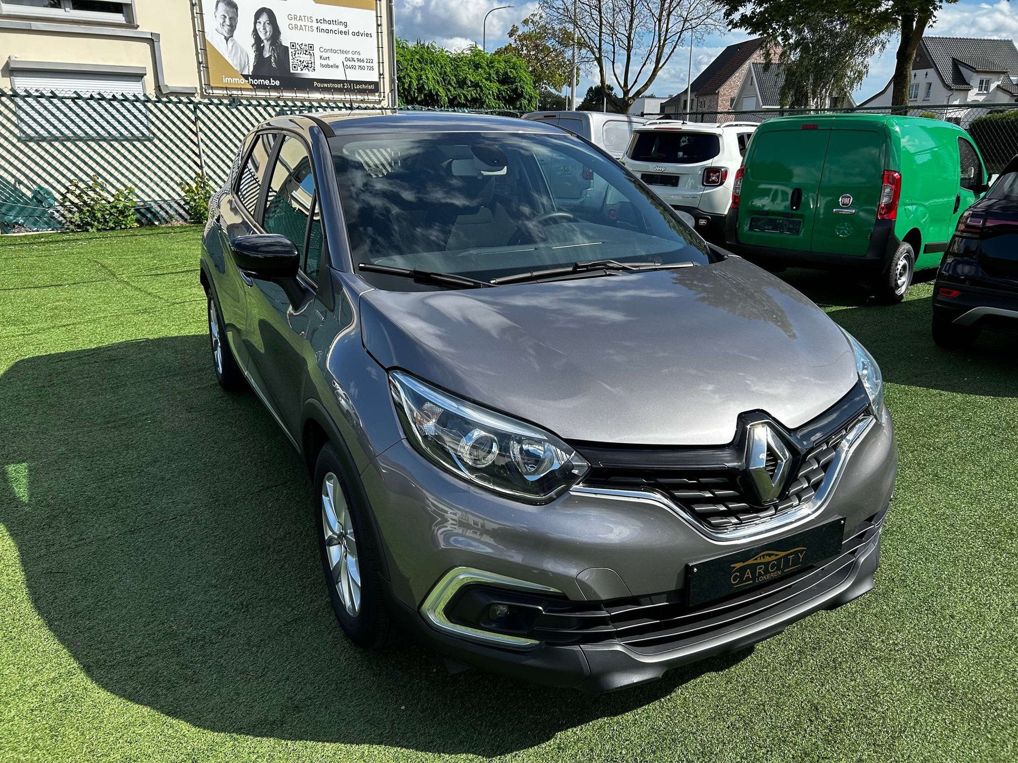 Renault Captur 0.9 TCe Limited Edition ° GPS ° AIRCO ° KE, Voorwielaandrijving, 898 cc, Stof, Gebruikt