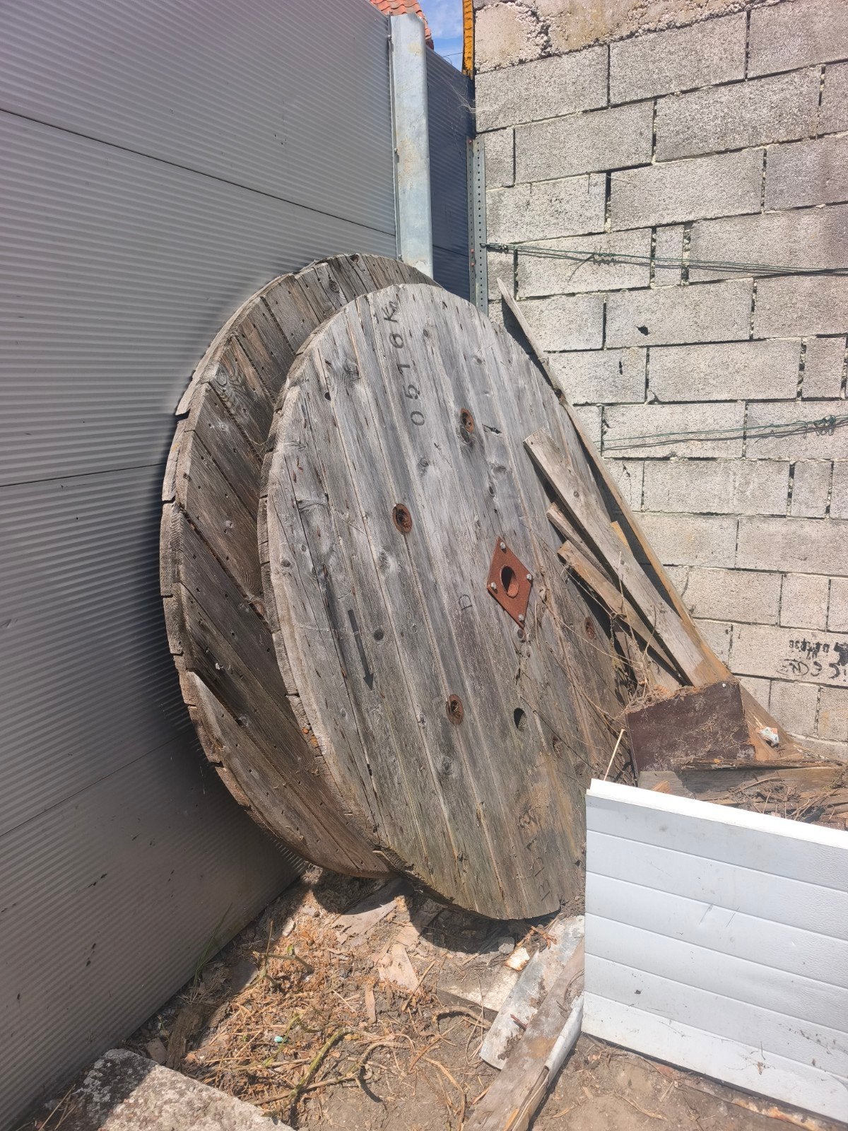 Plateau Touret 180cm, Enlèvement