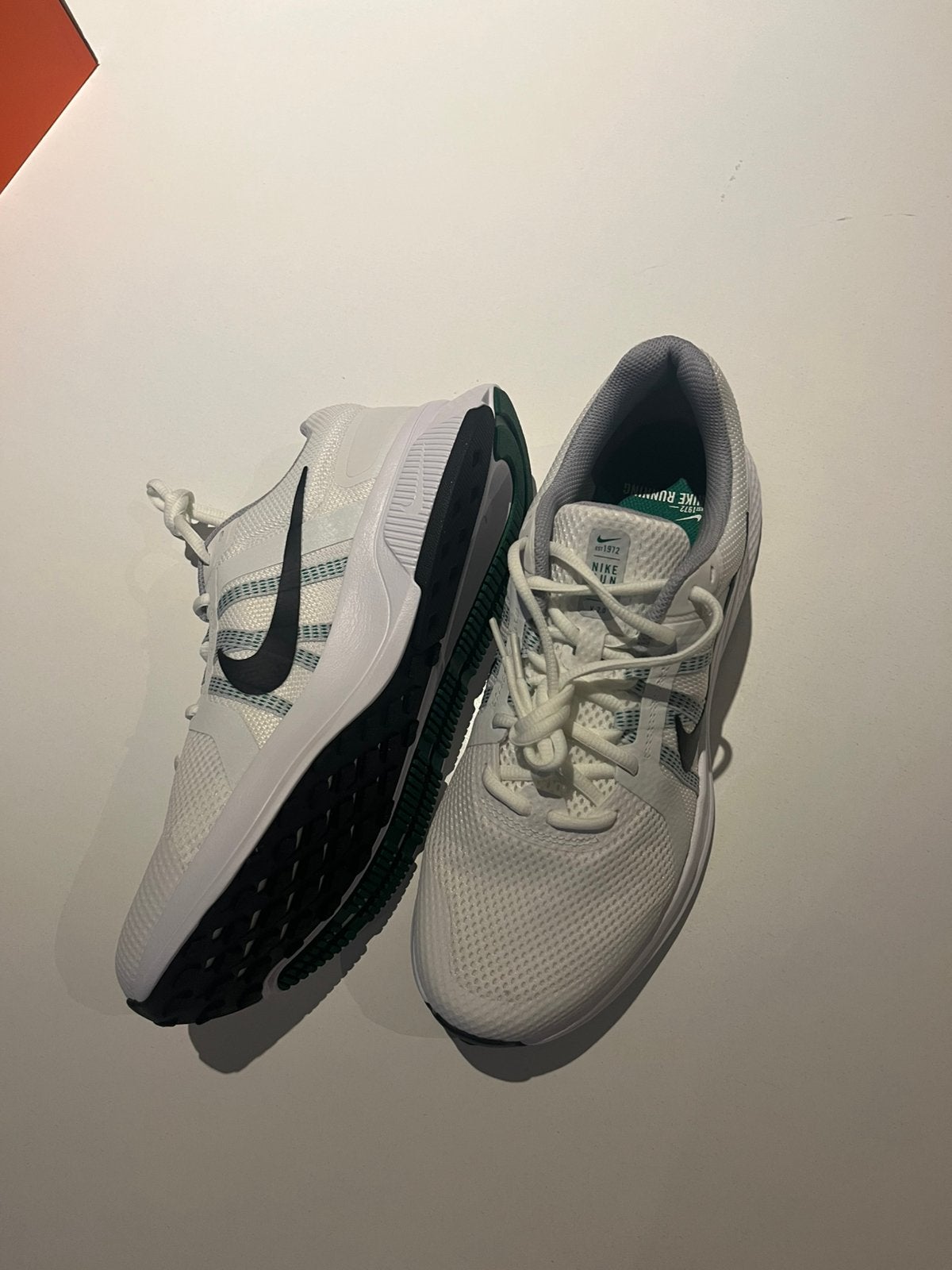 Chaussure, Enlèvement ou Envoi, Comme neuf