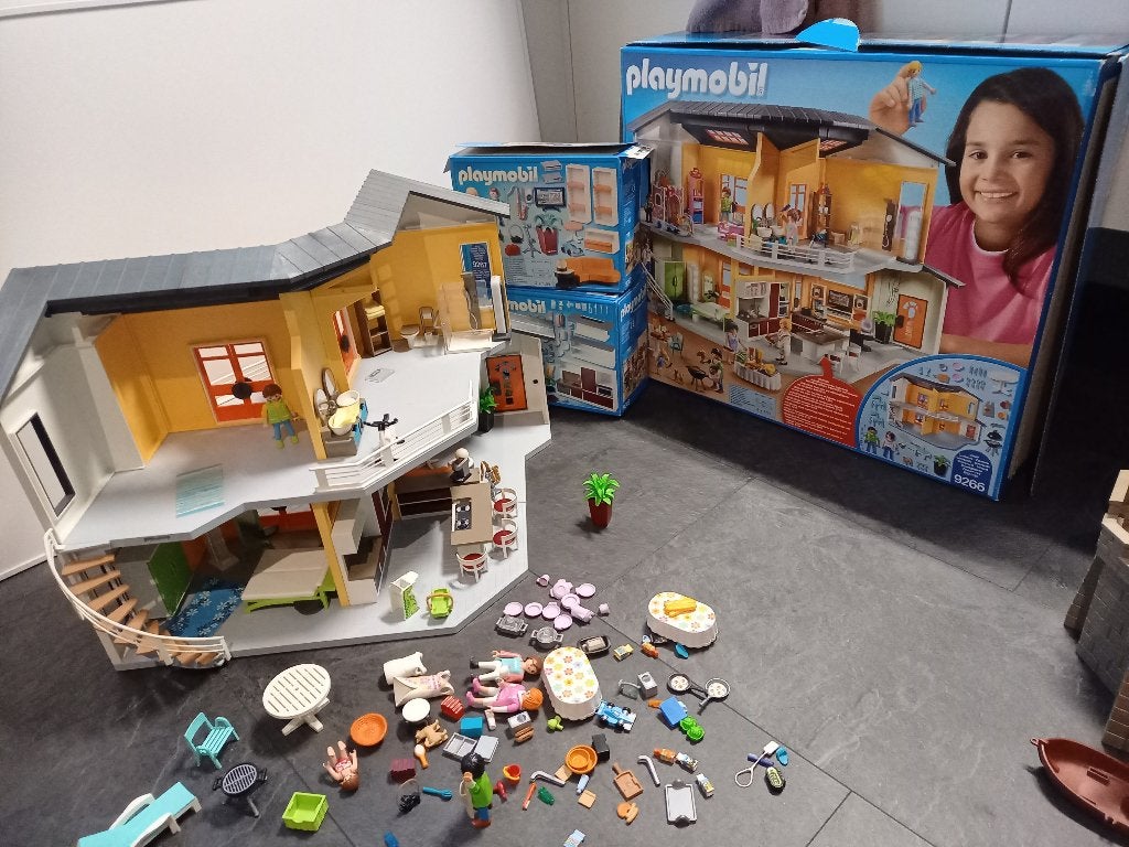 Playmobil woonhuis volledig bemeubeld, Kinderen en Baby's, Ophalen, Zo goed als nieuw, Complete set, Gebouw