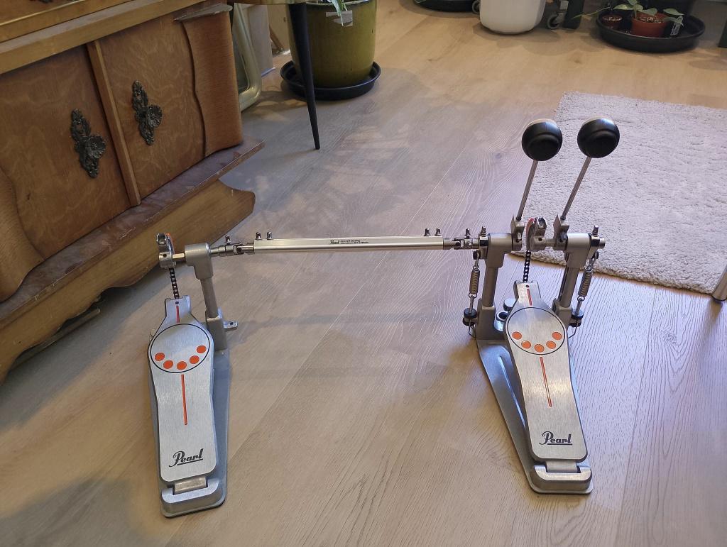 Pearl P-932 Demonator dubbel basdrum pedaal, Ophalen of Verzenden, Zo goed als nieuw, Pearl