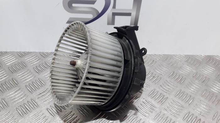 Moteur de ventilation chauffage d'un Volkswagen Crafter, Volkswagen, -, 3 mois de garantie, Utilisé