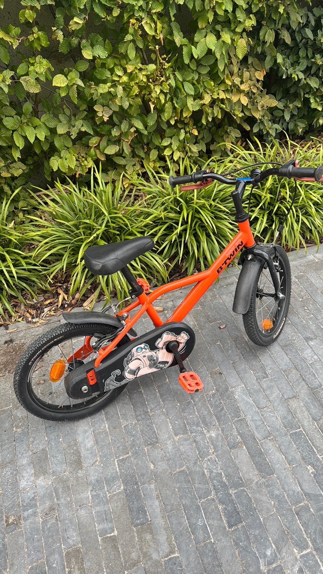 B’Twin, Fietsen en Brommers, Fietsen | Kinderfietsjes, Ophalen, Zo goed als nieuw, Velgrem, 16 tot 20 inch