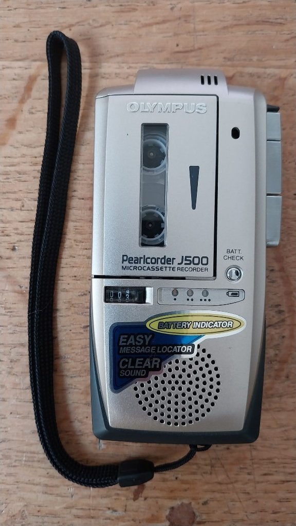 Olympus dictafoon + 10 microcassettes — Functioneel, Audio, Tv en Foto, Bandrecorder, Ophalen of Verzenden, Bandrecorder, Met banden