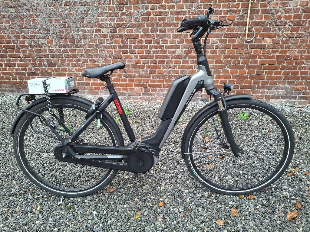 Prachtige e bike sparta bosch middenmotor topstaat weing kms, Fietsen en Brommers, Ophalen, Sparta, Zo goed als nieuw, 51 tot 55 cm