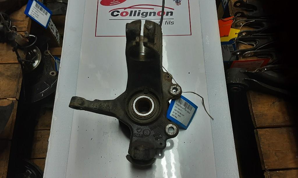 MOYEU DE ROUE AVANT GAUCHE Ford Focus C-Max (3M513K171), Autos : Pièces & Accessoires, Freins & Transmission, Ford, Utilisé