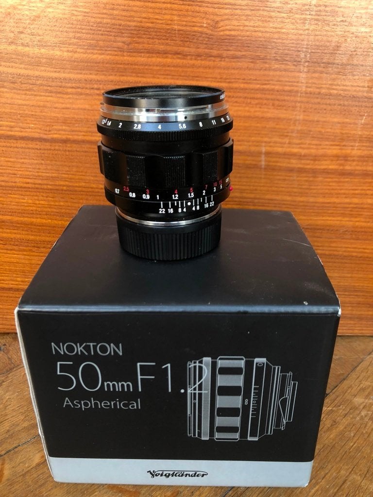 Voigtlander VM 50 mm 1,2 Norton, Monture Leica M, Enlèvement ou Envoi, Mise au point manuelle, Lentille standard