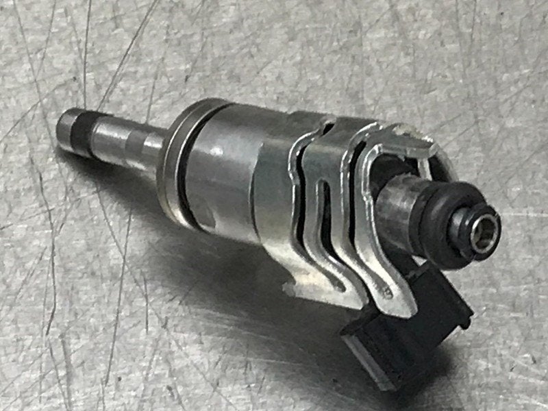 INJECTOR BRANDSTOF Toyota RAV4 (A5) (|2325025010|), Gebruikt, Toyota