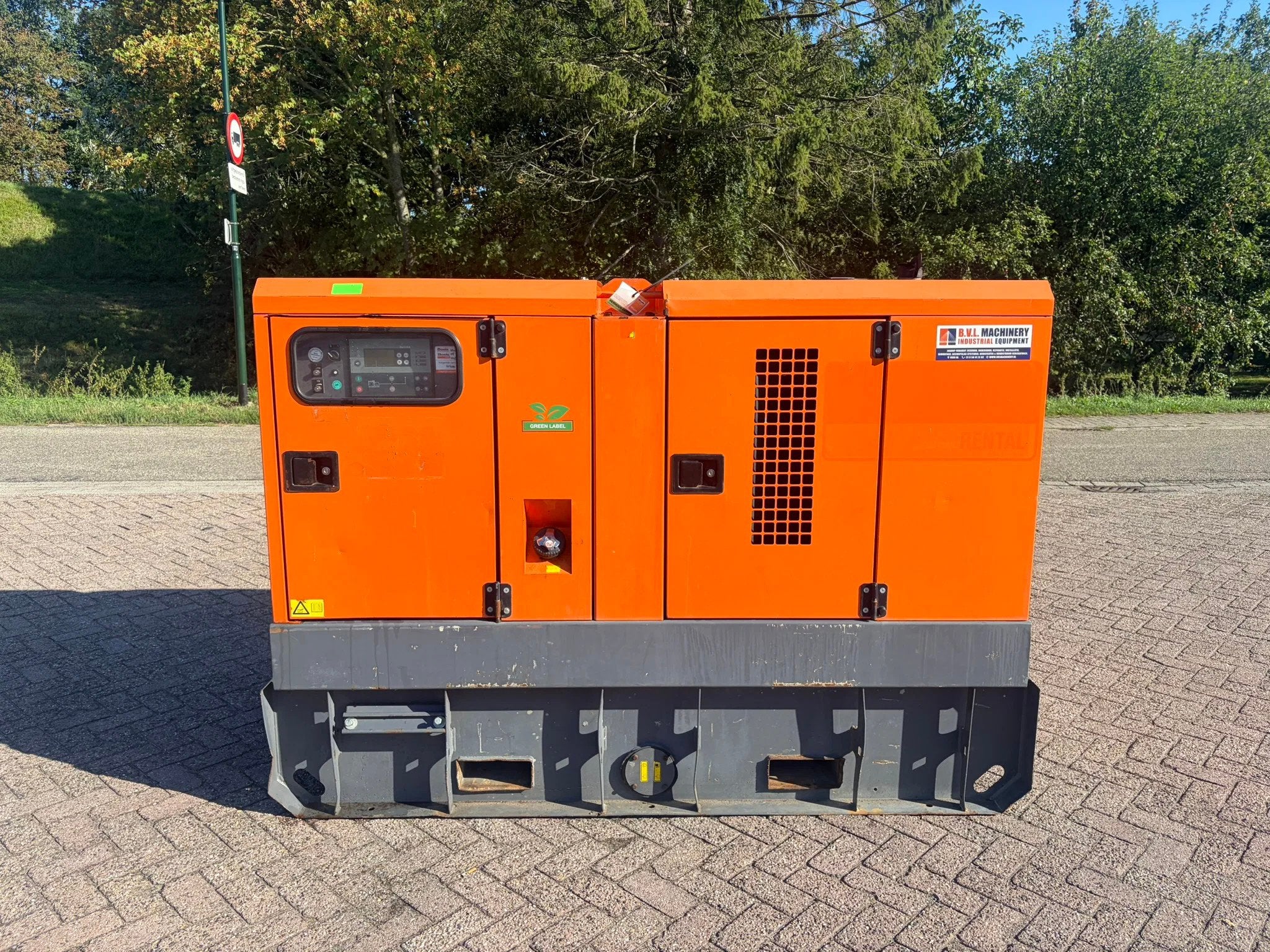 Atlas-Copco QAS 60 kVA Kubota Leroy Somer aggregaat generato