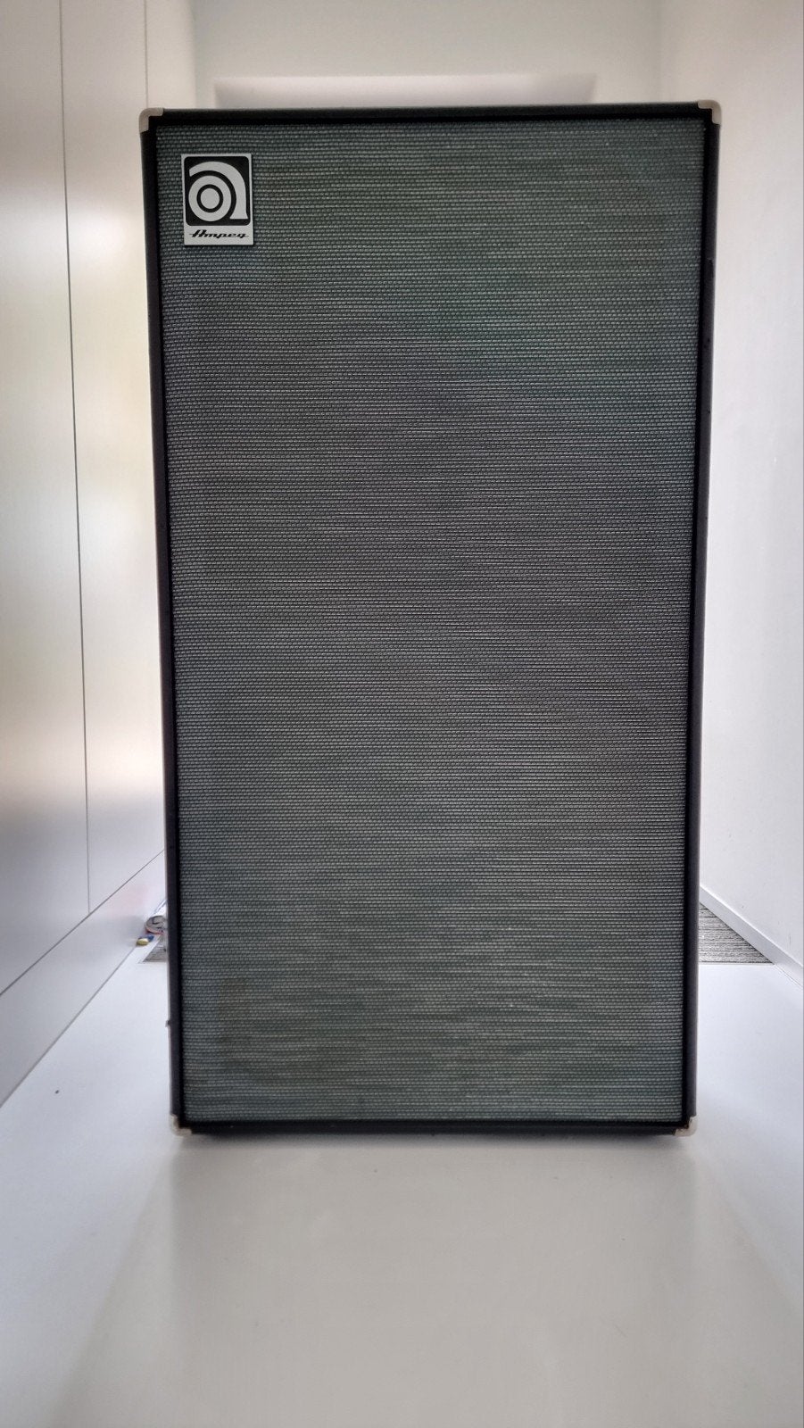 Ampeg SVT 810 AV, Muziek en Instrumenten, Ophalen, Gebruikt, Basgitaar, 100 watt of meer