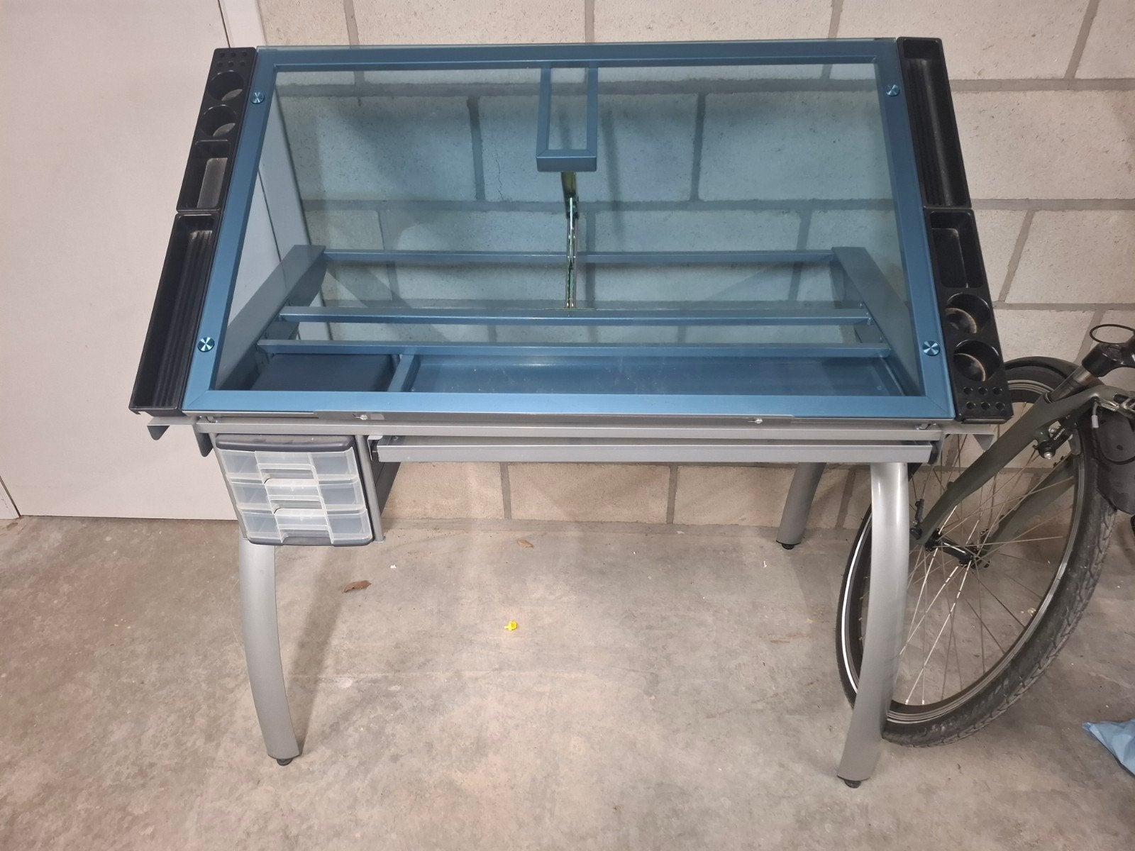tekentafel studio designs, Hobby en Vrije tijd, Ophalen, Zo goed als nieuw