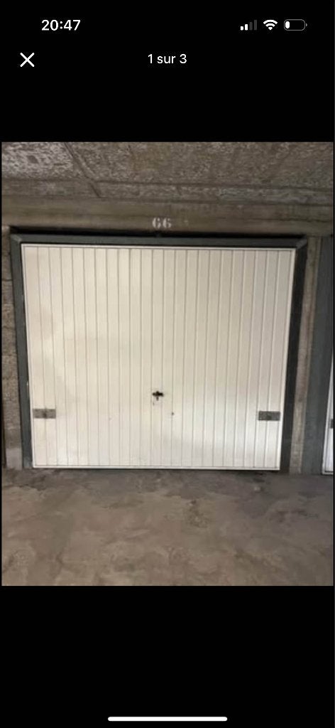 Gesloten garage te koop — Marcinelle, Immo, Huizen en Appartementen te koop, Overige soorten, Charleroi