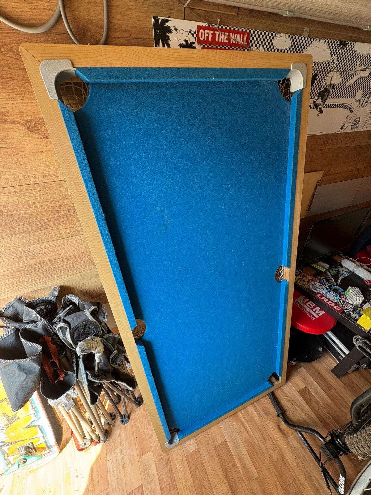Biljard voor op een tafel te leggen, Ophalen