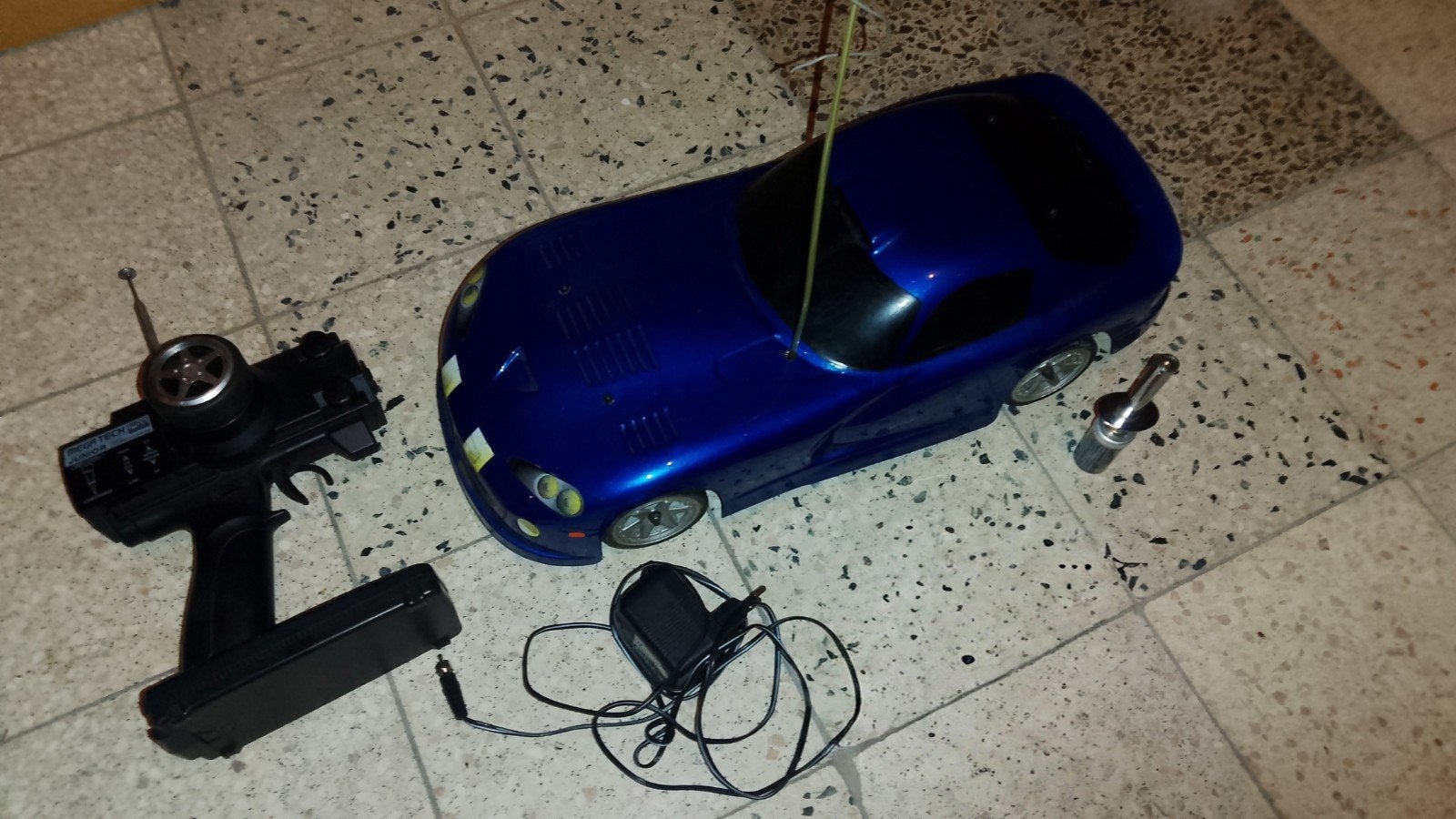 1:10 4WD Protech Viper Nitro, Hobby en Vrije tijd, Gebruikt, Ophalen of Verzenden, Schaal 1:10, Auto onroad