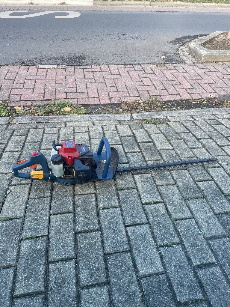 Heggenschaar Kawasaki (ochai), Ophalen, Gebruikt, Benzine